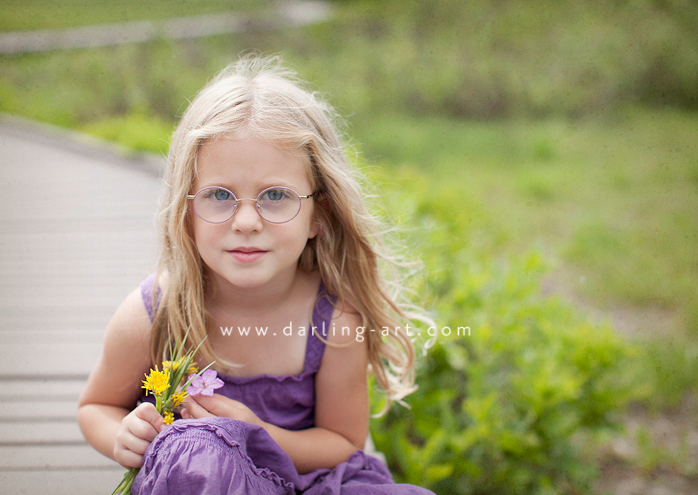 durham child portrait photography girl with flowers